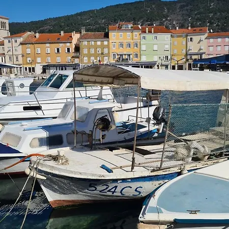 Amorino - Old Town House Vakantiehuis Cres
